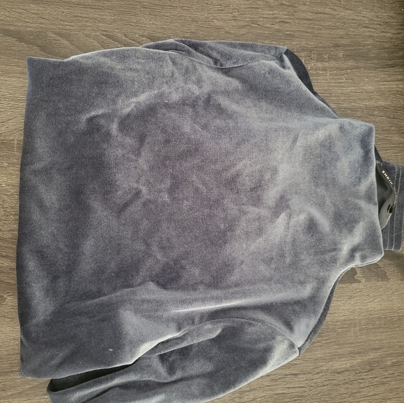 Lot of Shein - Skirt and 4 Tops - Picture 2 of 15